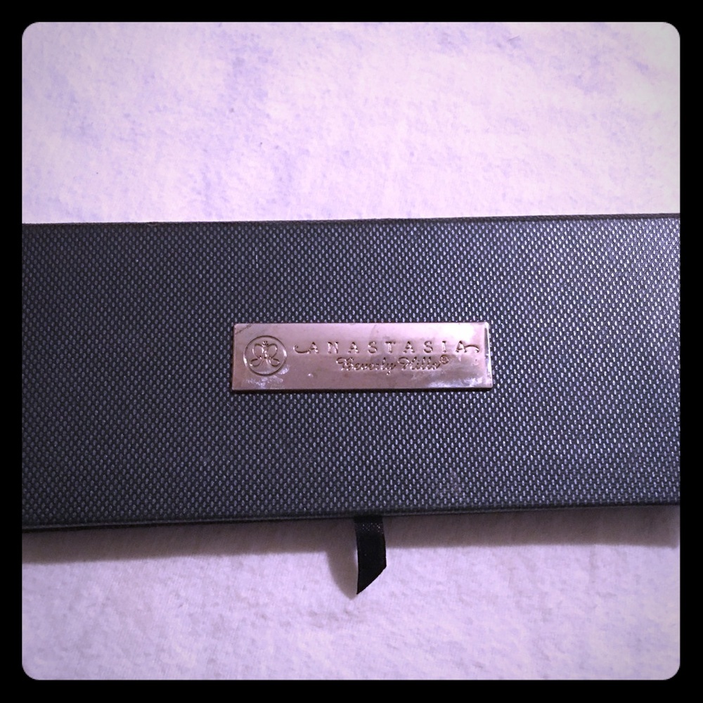 Anastasia Beverly Hills Self Made Palette
